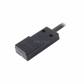 胜蓝SiRON 微小方型接近开关正面感应NPN  N.O；K020-5