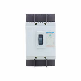 正泰 塑壳断路器；DZ15-100/3901 100A