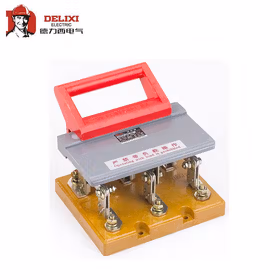 德力西电气 刀形隔离器；HD11F-400/480 胶板