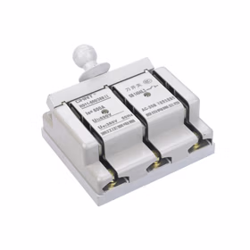 正泰 HD11B (保护型)开启式刀开关；HD11-600/38BII