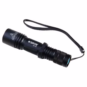 世达 强光充电式手电筒；90738