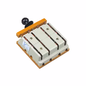 正泰 刀型隔离器；HS11-100/48B(保护型)